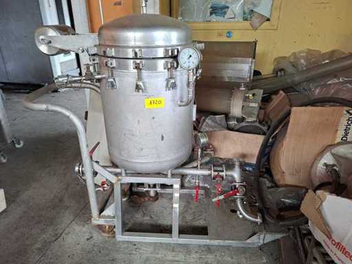 EUROFILTEC - 1997 - GMC 450 AC - Filter am Fahrgestell