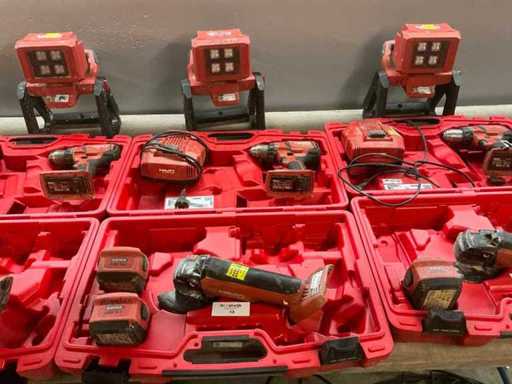 Set de unelte fără fir Hilti b.u.: polizator unghiular, burghiu și lumină de construcții în caz