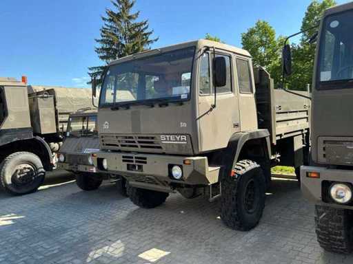 Steyr 12M18 vehicul militar din 1992