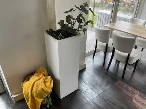 Bloembak met kunstplant (2x)