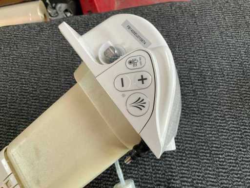 Partea de control a toaletei Geberit Aquaclean Sela Duș