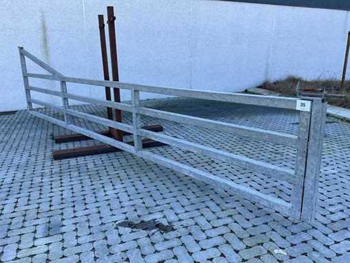 Porte de prairie galvanisée extensible