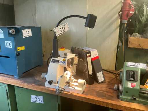 MICHAEL DECKEL - SO - 2013 - Cutting cutter grinding machine