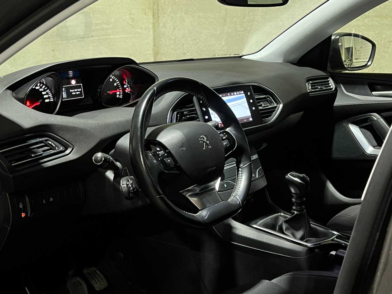 Peugeot 308 SW 1.2 PureTech Blue Lease Executive 110hp 2020, G-378-ST