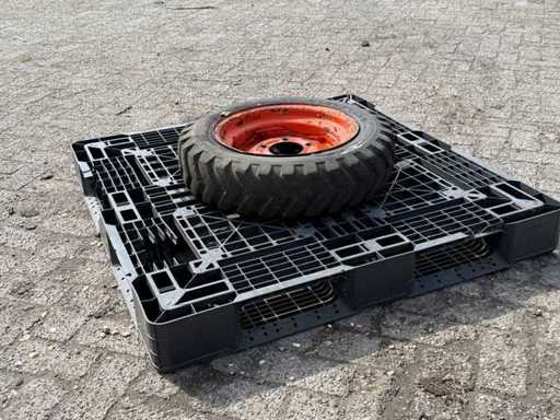 Goodyear - Opona 5.70