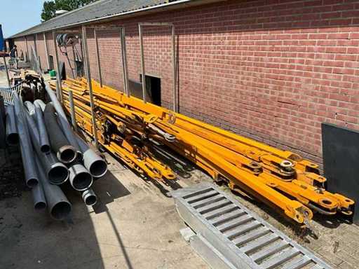 Piese pentru construcția macaralei turn