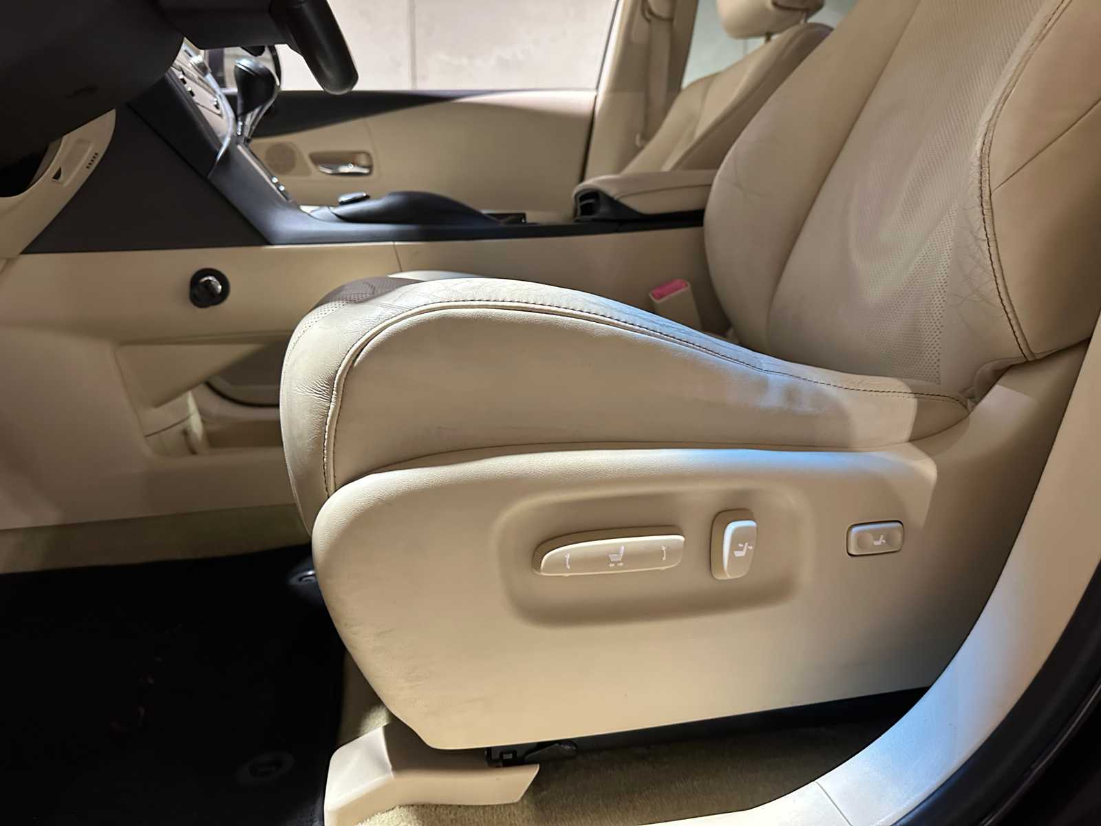Lexus RX 450h 4WD Executive Edition 249hp 2013, 2-KZH-17