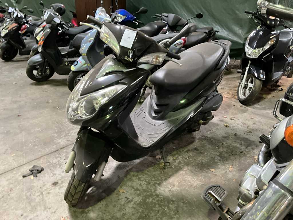 Motocykl Sym VS125