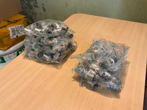 Ifan Ellebogen 16 , Reductie 20/16 Nieuwe ellebogen en reducties (75x)