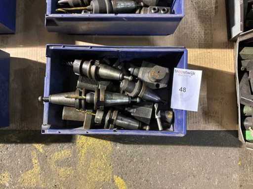 Divers porte-outils (10x)