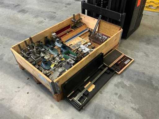 Assortment of measuring equipment