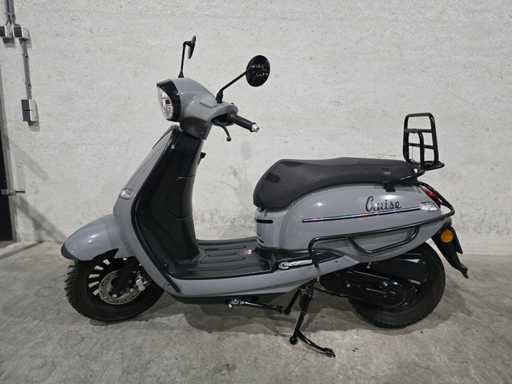 BTC - Snorscooter - Cruise E4 - 4T 25km uitvoering dzv26x