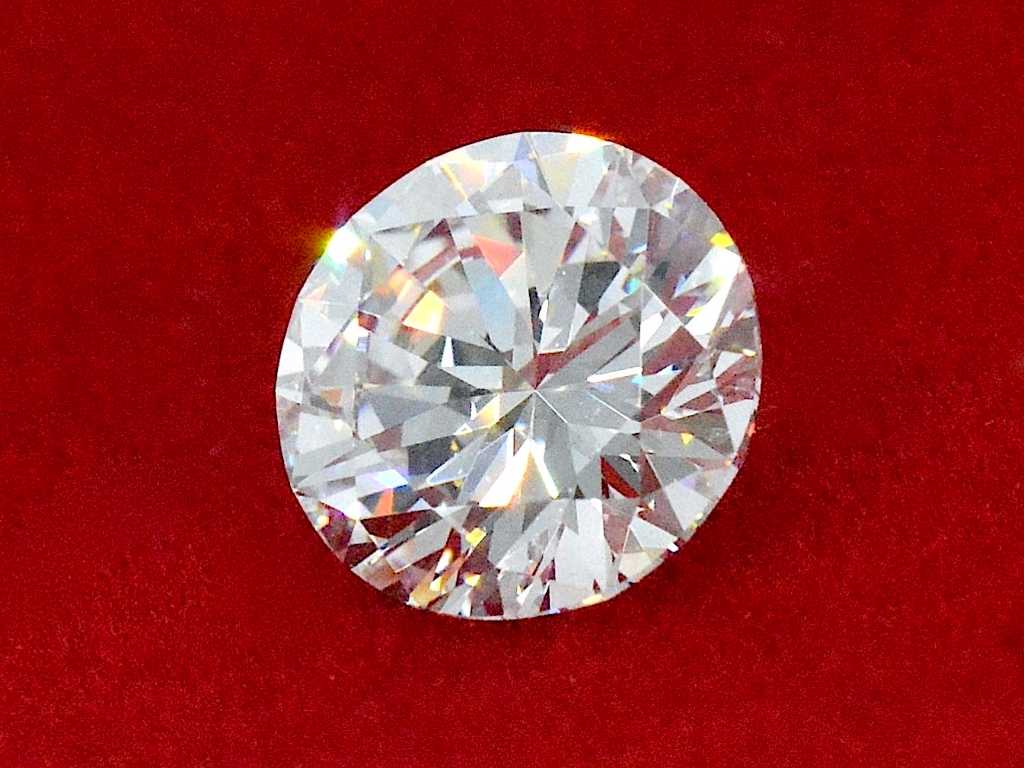Diamant - 2,01 Karat Diamant im Brillantschliff (zertifiziert)