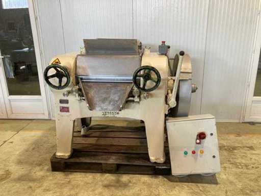 BATTAGGION - 3 CYLINDER SHREDDER