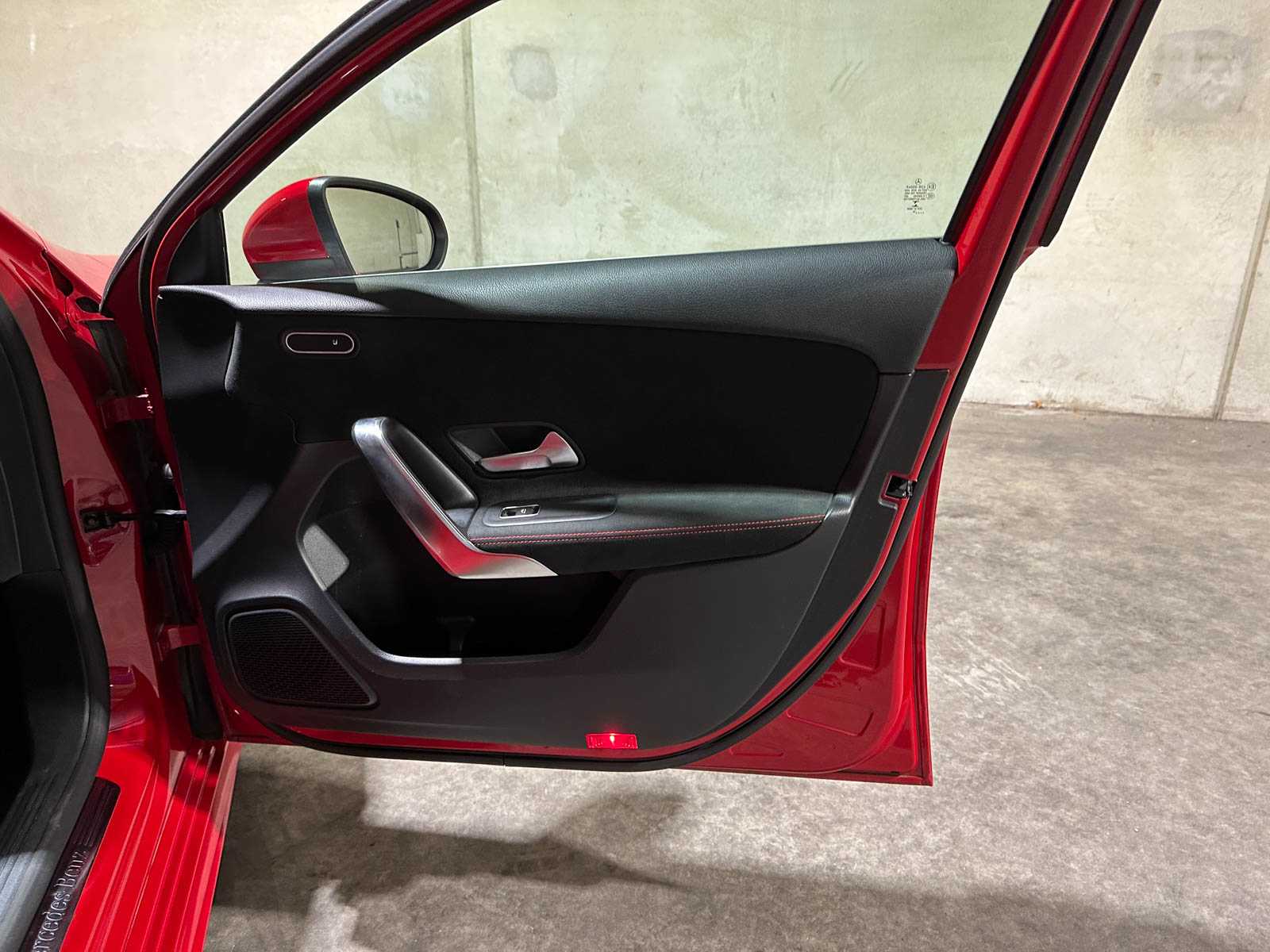 Mercedes-Benz A180 d Business Solution AMG 116pk 2018 (Origineel-NL) A-klasse, SR-559-F