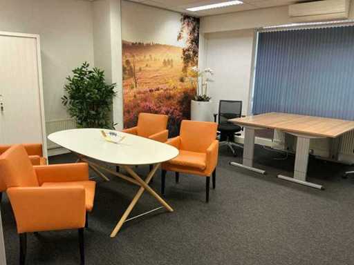 Meeting / office space