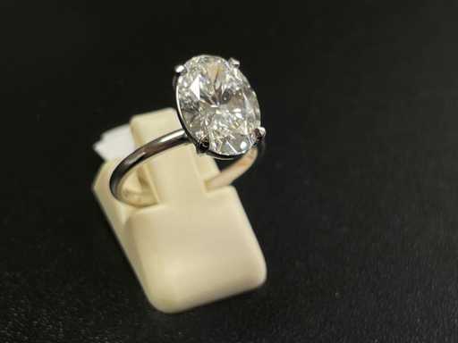 Anello in oro bianco 18 carati con diamante ovale da 4,04 ct - E/VS1