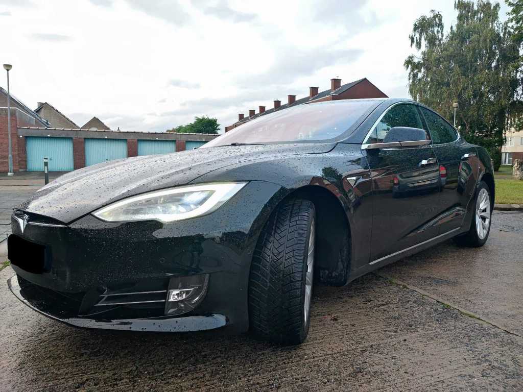 Tesla Model S75d - 2018