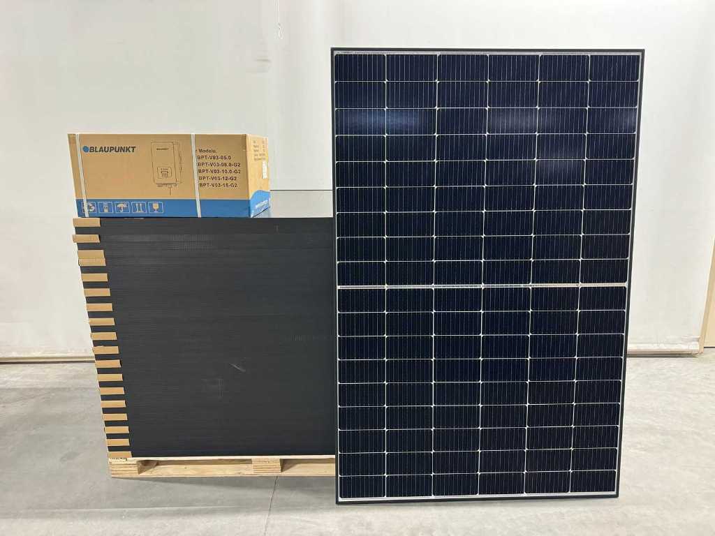 TW Solar - set of 40 black (410 wp) solar panels and 1 Blaupunkt BPT-V03-15.0 inverter (3-phase)