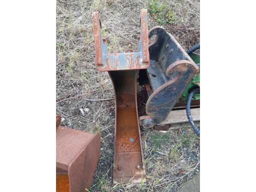 MECALAC Backhoe Bucket
