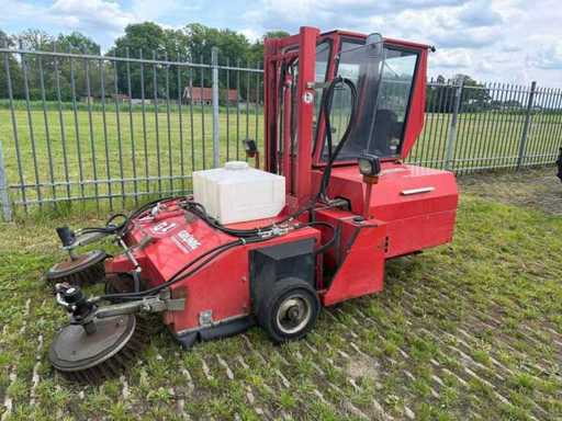 2003 Grünig Kehr Fuchs 1500 Self-propelled sweeper