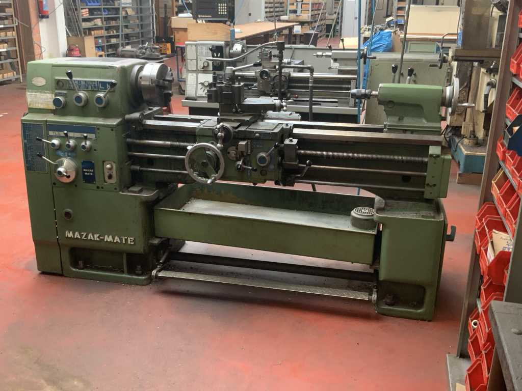 Mazak-Mate Universal-Drehmaschine