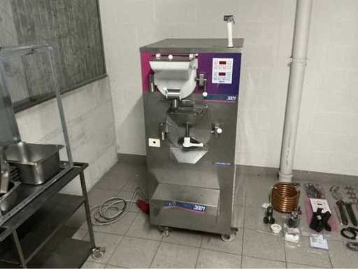 Ice machines and refrigerators