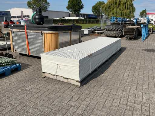 Kunststof roosters (14x)