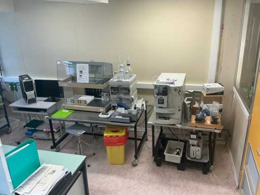 Wateren - HPLC-keten met TLC-MS massaspectrometer