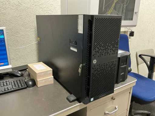Hewlett Packard Enterprise (HPE) ML350 Gen 9 Server