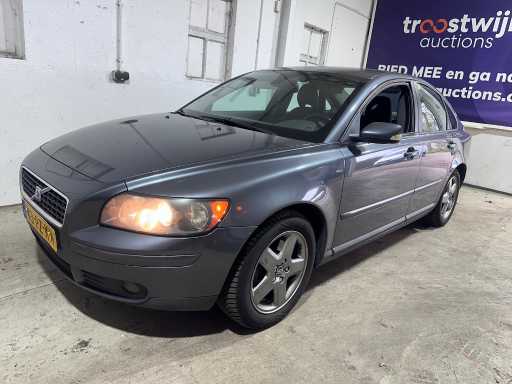 Volvo - S40 - 2.4 Summum - 43-PZ-KN