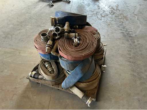 Lot de tuyaux d’incendie et de raccords