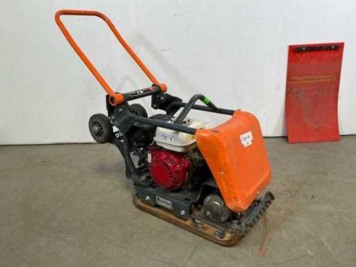 Altrad Belle PCX 12/36 Compacteur à plaques 16 kN essence 2019