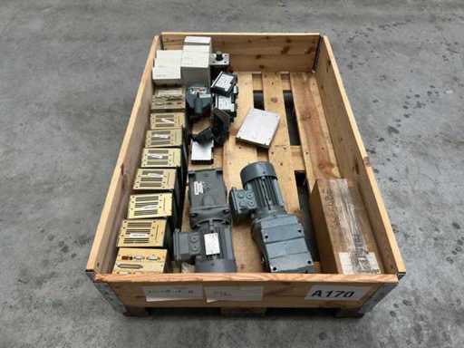 Partia silników elektrycznych i części automatyki - silniki Nord z przekładnią