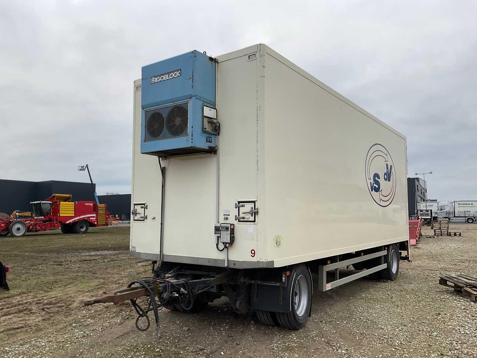 2004 Vogelzang VA-10-10GB Slim Fridge Trailer