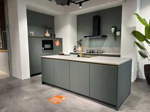 Schüller - Easy Toledo Ultramat - Showroomkeuken met Beko apparatuur