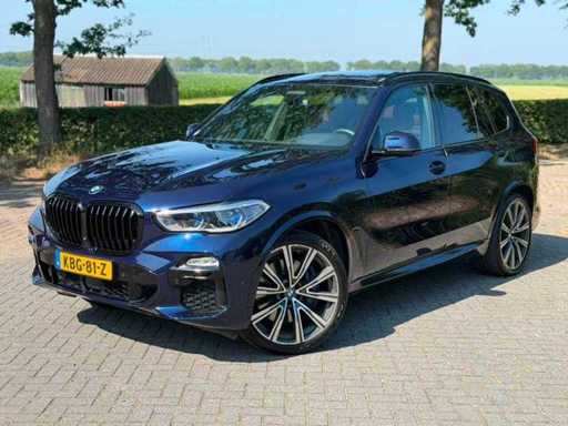 BMW X5 xDrive 45e High Executive M-Package 2021 KBG-81-Z