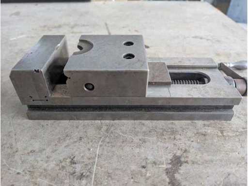 Machinebankschroef