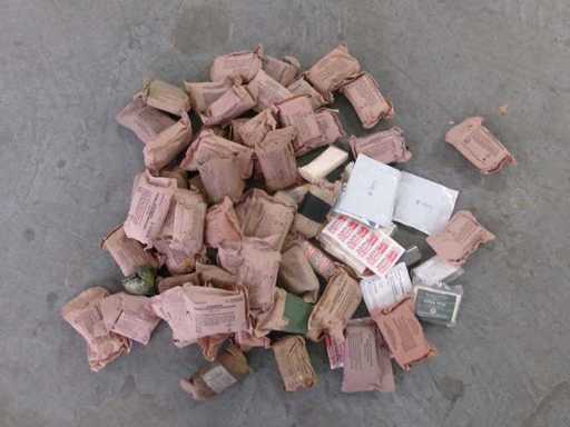 Verband Mix, zo goed als nieuw, verlopen (U3) (68x)