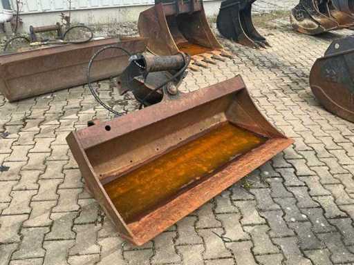 TEREX Tilting ditching Bucket 1500mm