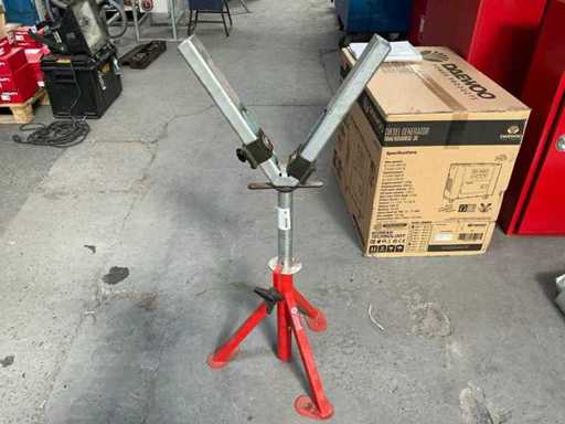 Grinnell Axle Stand