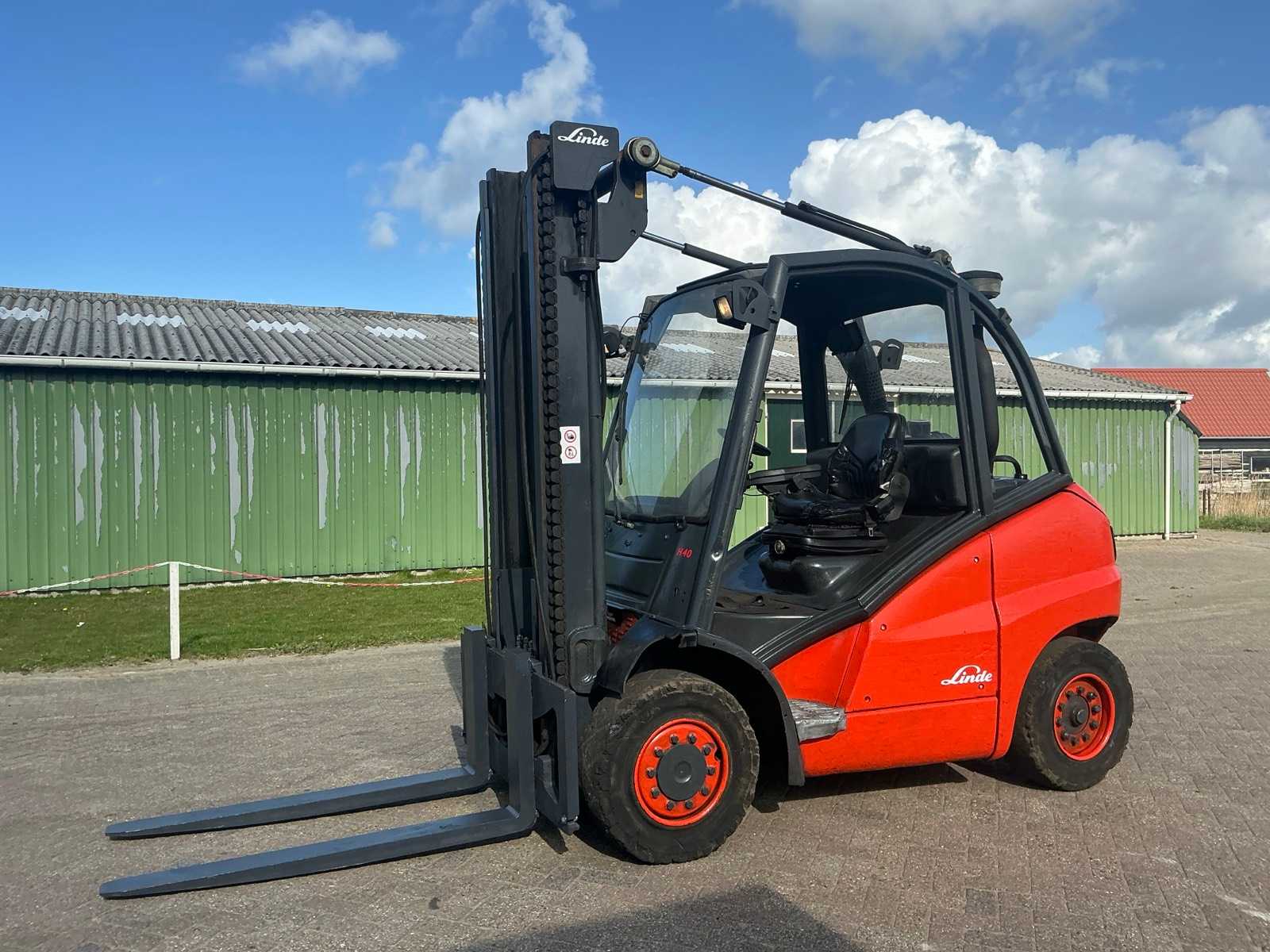 2008 Linde H40D Forklift