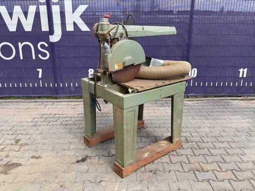 Macchina a sega a nastro DeWALT