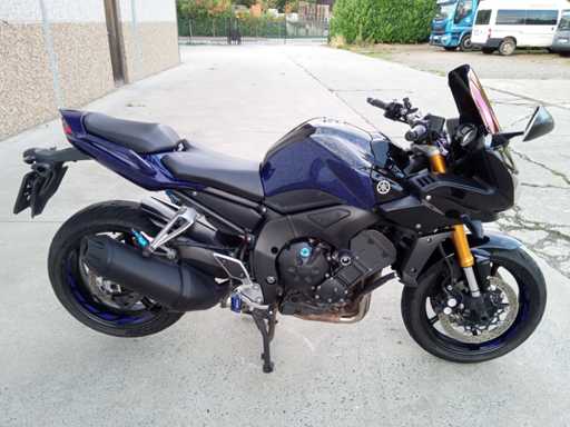 Yamaha FZ1 Motorcycle