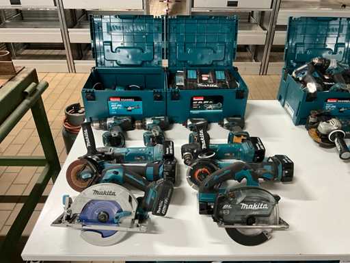 Zestaw narzędzi baterii Makita 5-częściowy (2x)