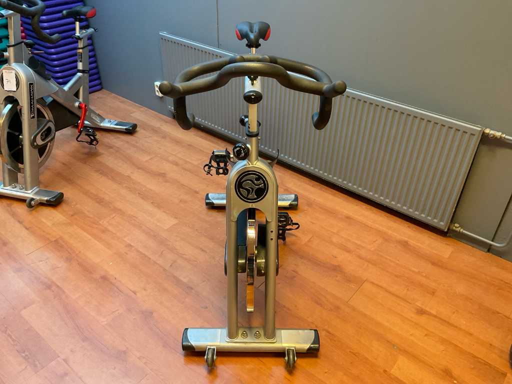 Matrix tomahawk s discount series spin bike