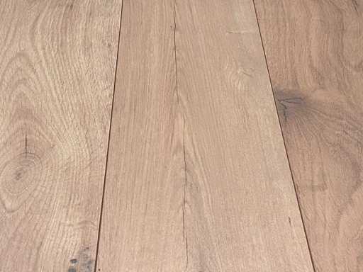 80 m² Laminatplanke – 1383 x 193 x 7 mm
