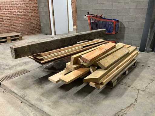 Lot de Bois de construction