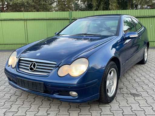 Mercedes-Benz - C200K COUPE - Car - 2001