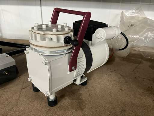 KNF Neuberger N022AN.18 Membraanpomp